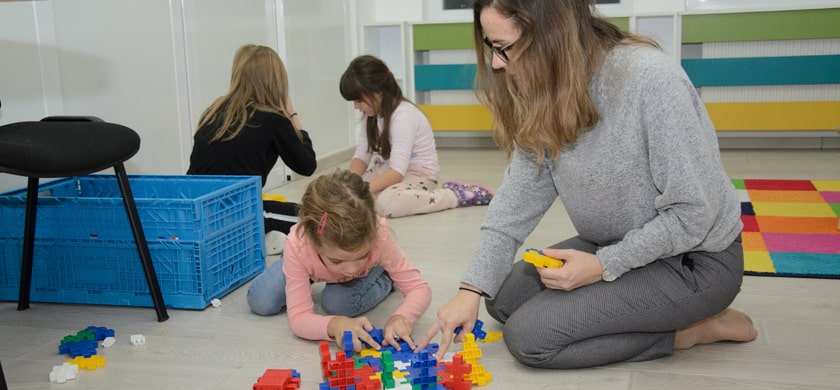 Generali osiguranje i Human Safety net rade na programu za porodice.